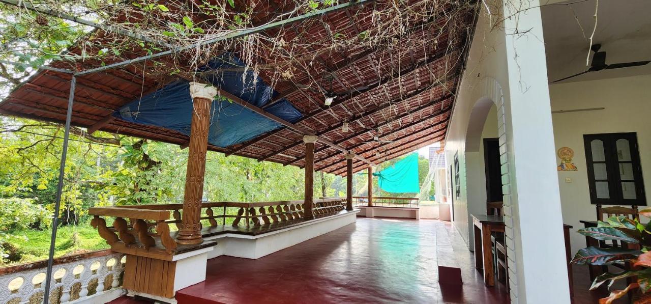 'Marari Johns Homestay' Mararikulam, Alappuzha Exterior foto